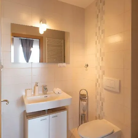 Central Apartment דירה בוקרשט